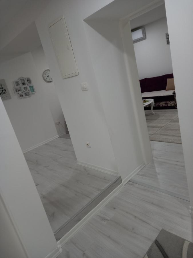 Aine Apartman - Old Bridge 莫斯塔尔 外观 照片